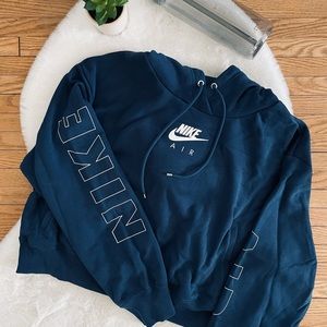 🏷 Nike Hoodie